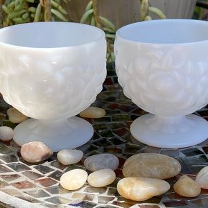 Vintage Milk glass desert or candy small glasses.